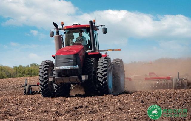 Steiger_500_Ames_05100298MR.jpg (1273×849)_副本.png